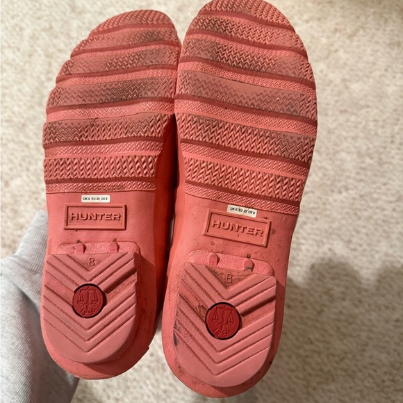 Pink Hunter Boots - size 8 - Picture 7 of 7